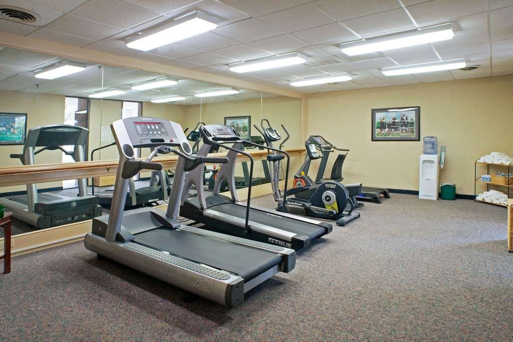 Clarion Hotel & Suites Convention Center Fredericksburg Facilities photo